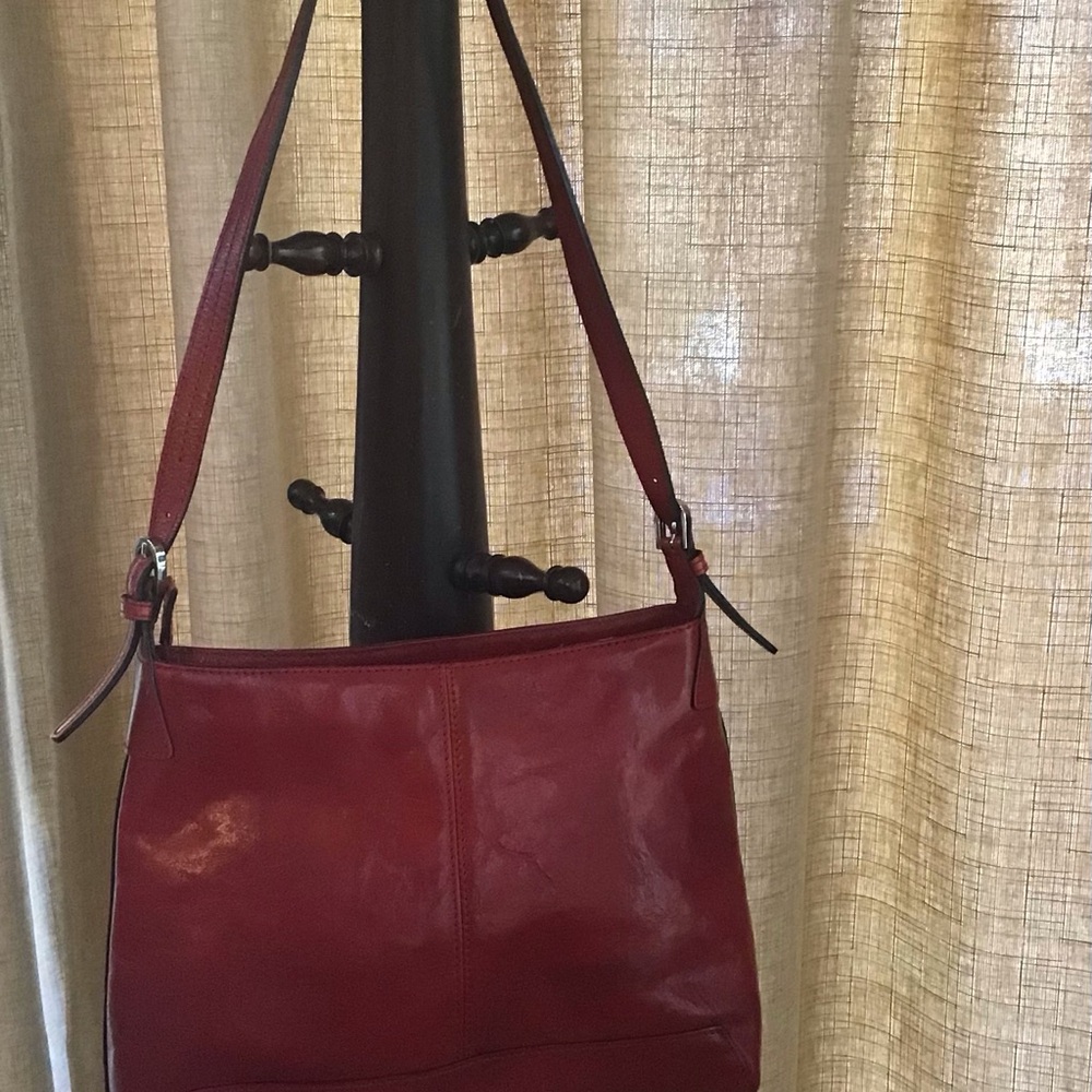 Wilson’s Leather Pelle Studio Cherry Red Italian Leather Cross body Bag #Fall